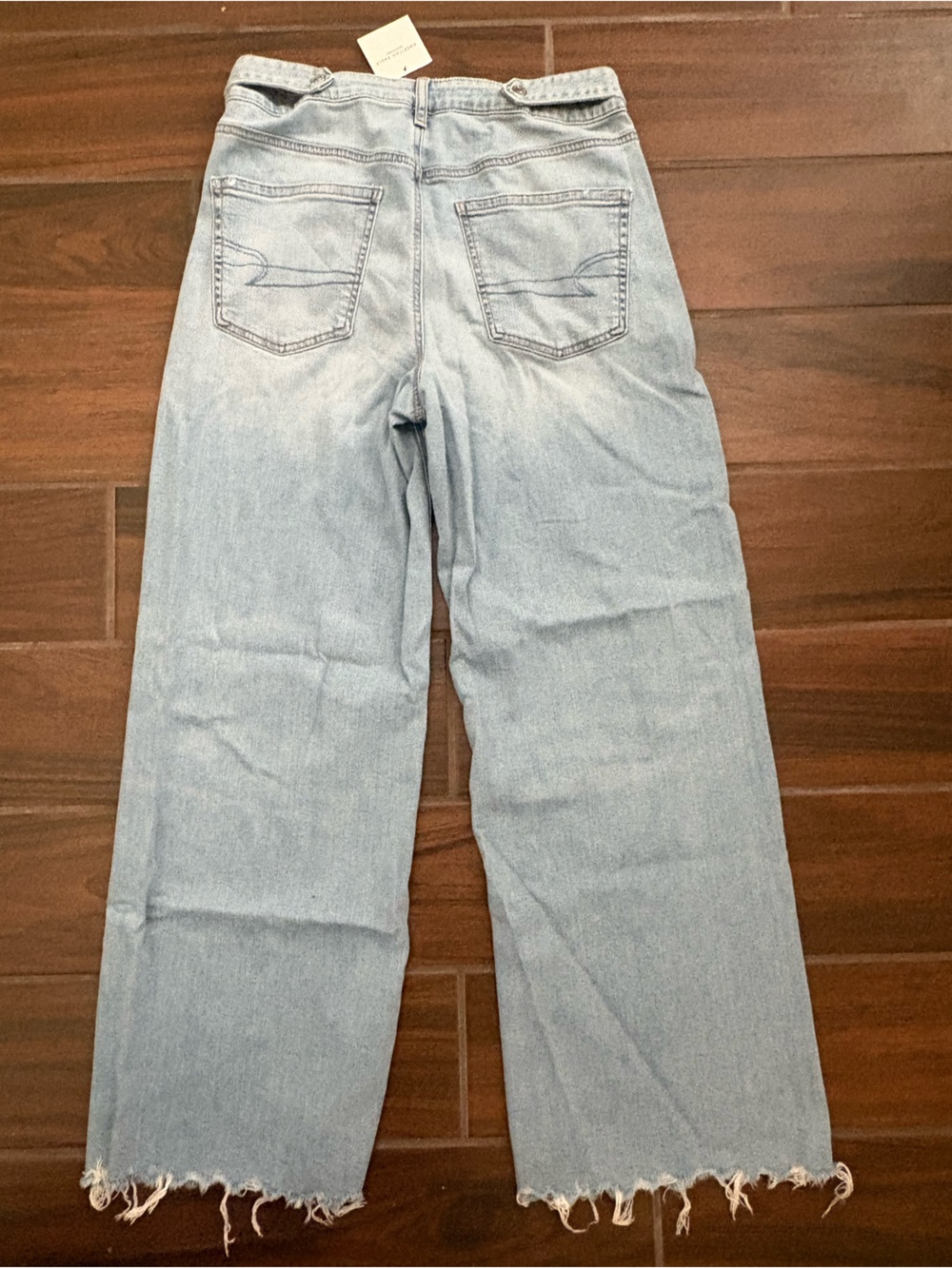 American Eagle Outfitters Light Wash High Rise Wide Leg Jeans - Picture 2 of 4